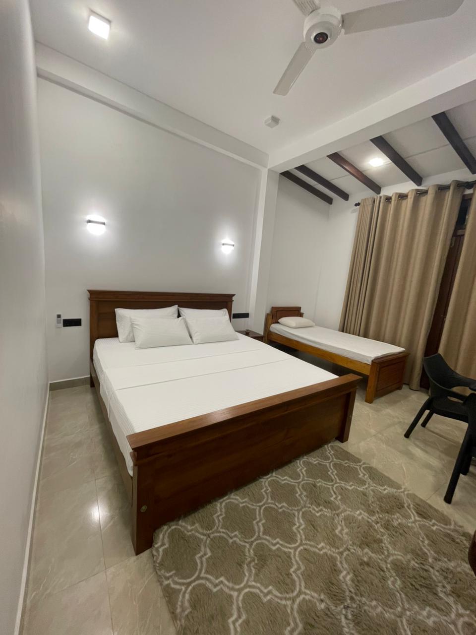 Superior thumbnail 1