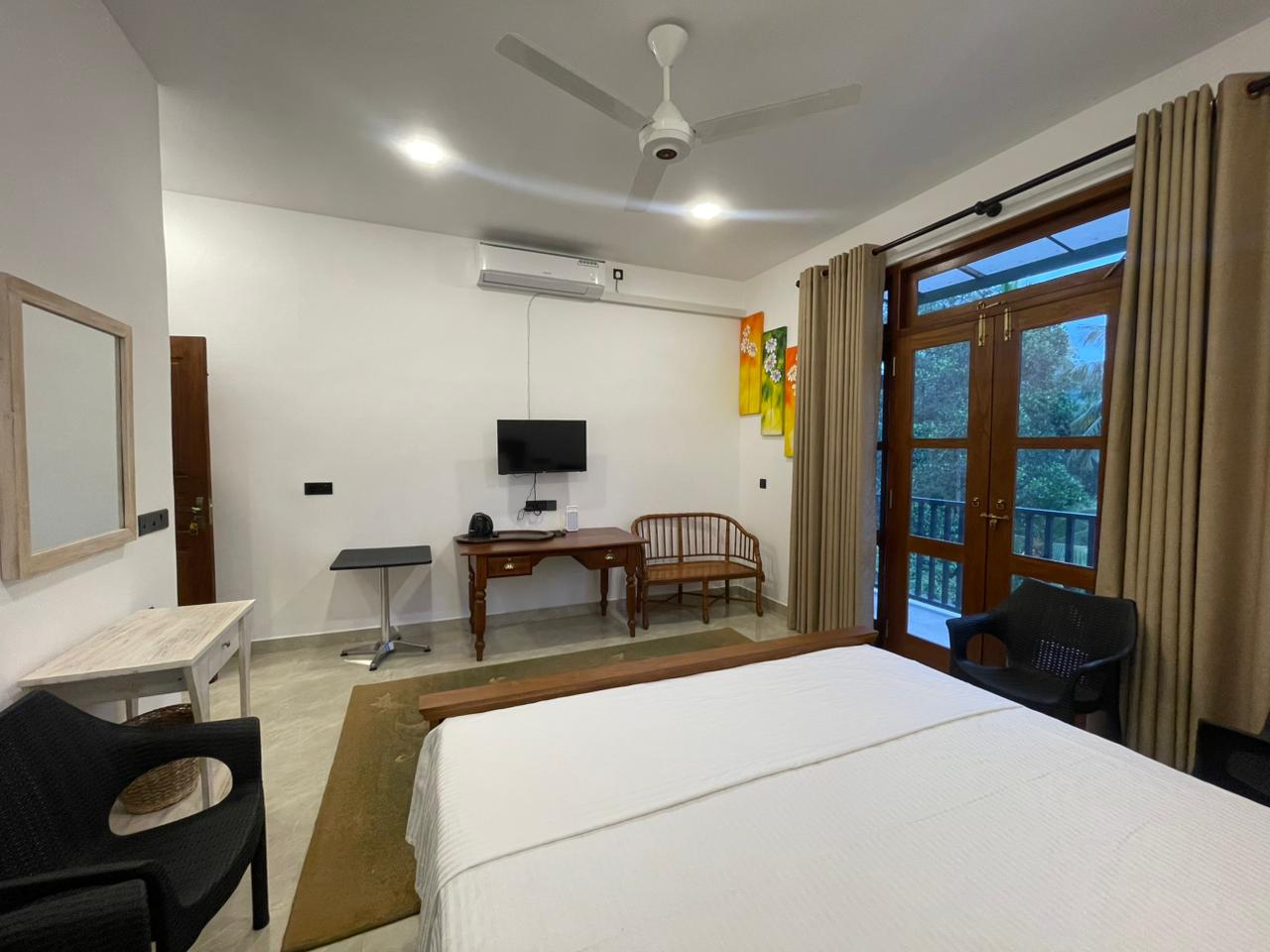 Garden View Suite - Interior